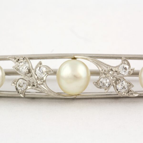 Pre-Owned Platinum Pearl and Diamond Bar Pin