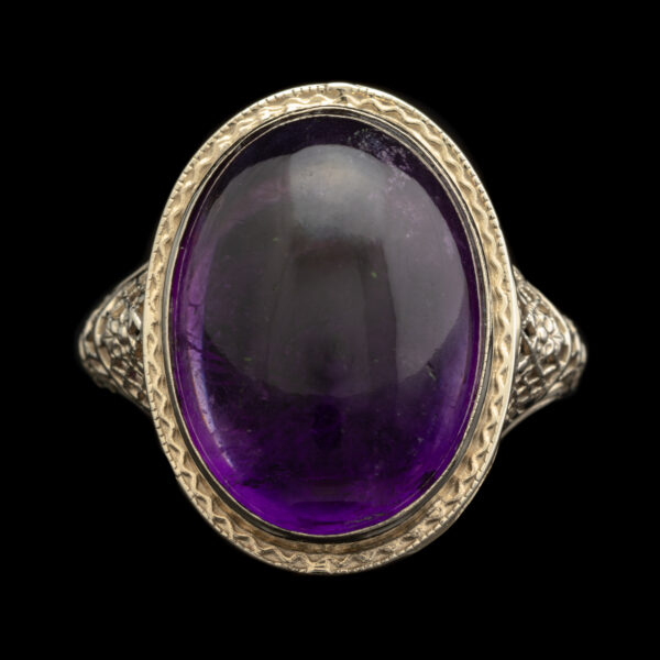 Vintage14kw Amethyst Ring